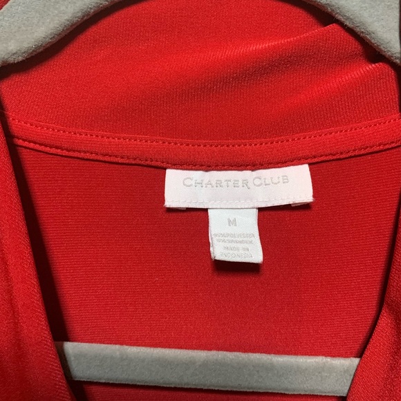 Red long sleeve top - Picture 3 of 3